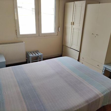 Practical Apartment Close To The City Centre Salonicco Esterno foto