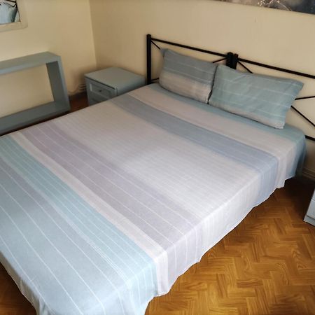 Practical Apartment Close To The City Centre Salonicco Esterno foto